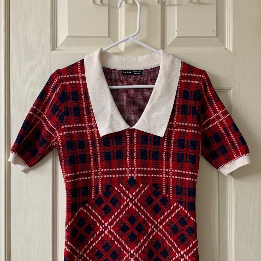 🌷3 for $25🌷SHEIN, US 6, Red Black & White Plaid Bodycon Sweater Dress - Picture 3 of 10